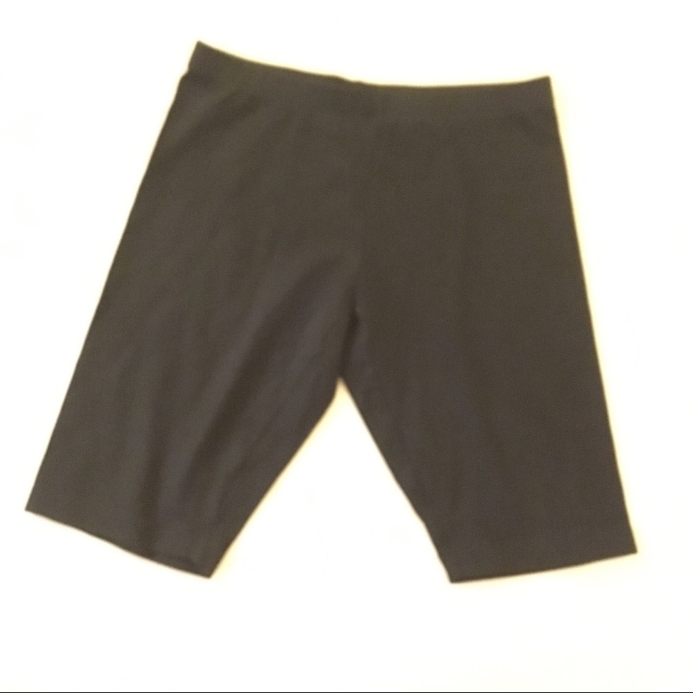Victoria's Secret VS Yoga shorts long length XS